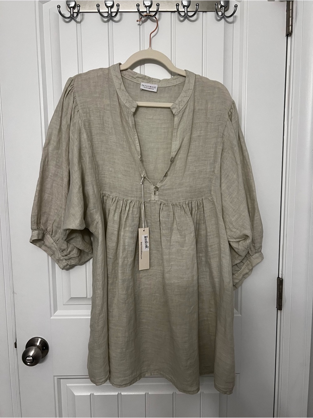 Lightweight Linen Peasant Tunic in Sage